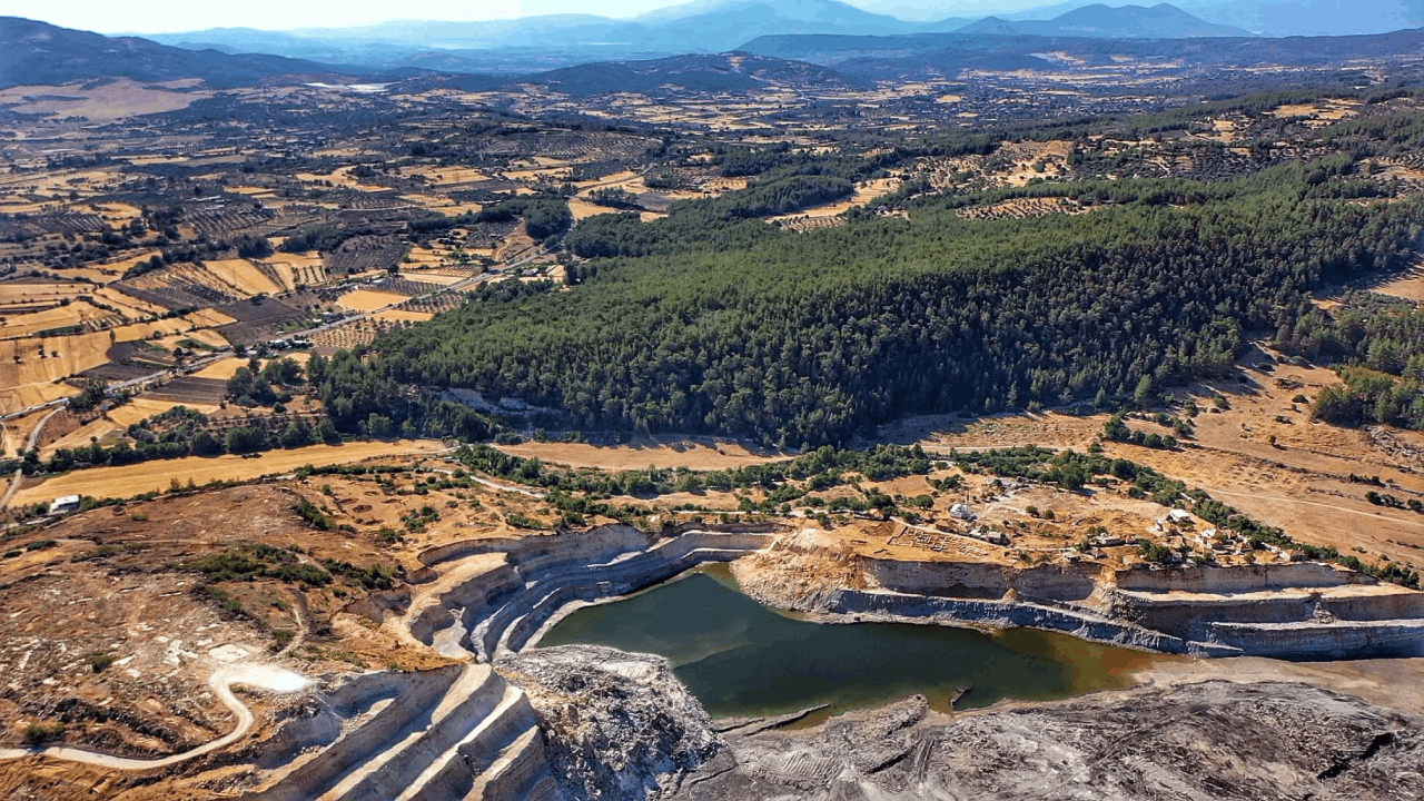 Akbelen’de süreç zeytin talanına dönüştü, acil toplantı çağrısı yapıldı