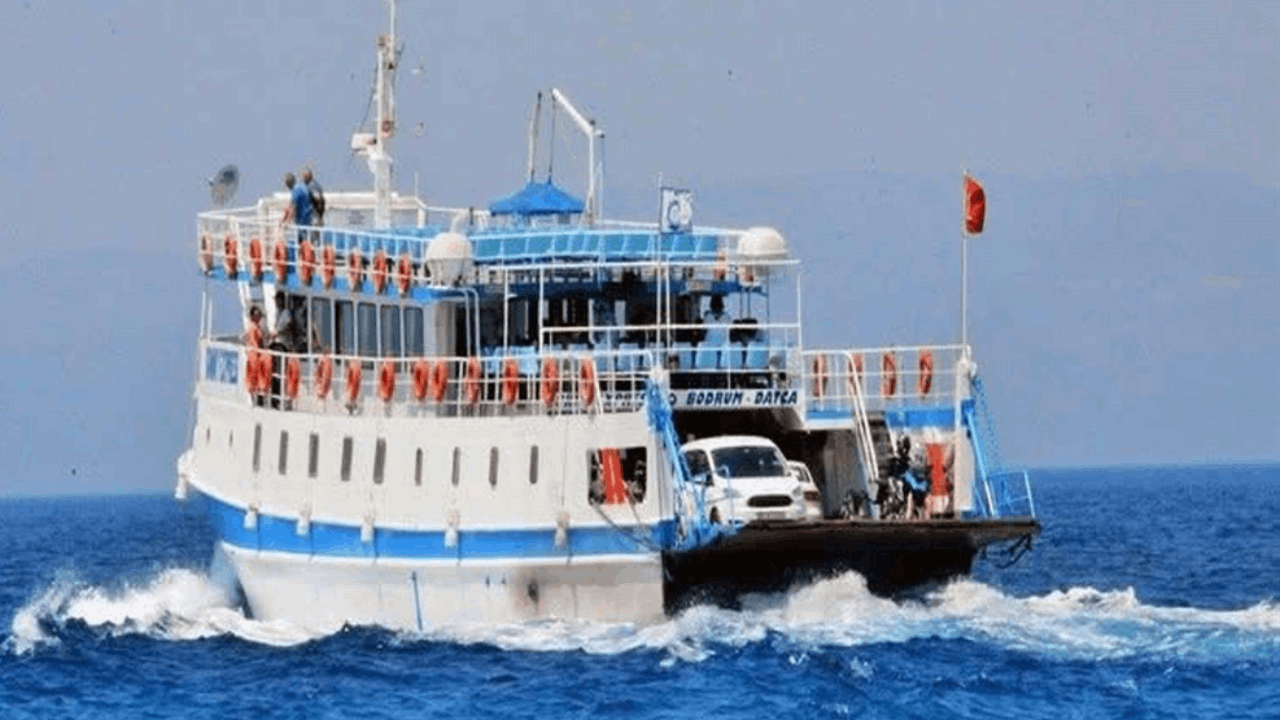 Bodrum'da feribot seferlerini iptal edildi