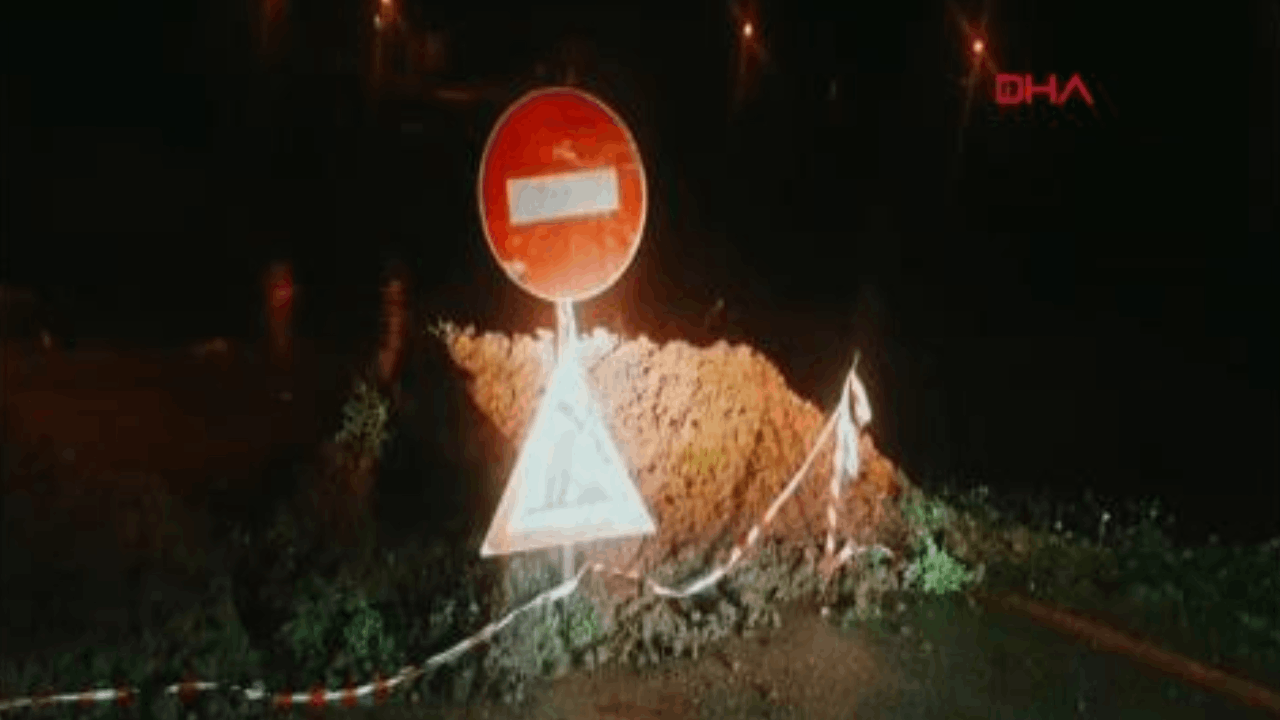 Küçük Melen Çayı taştı; 2 köy yolu ulaşıma kapandı