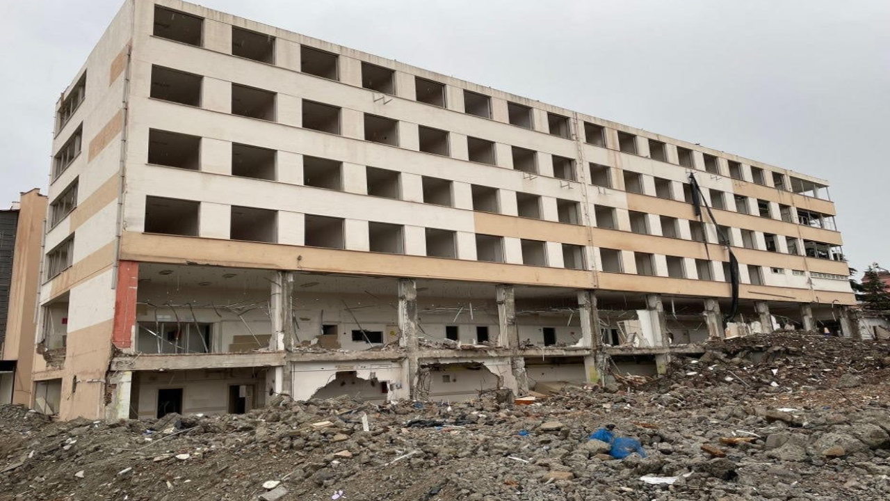 İktidar kapattı, muhalefet bastırdı: Devlet hastanesi yıllar sonra yeniden açılıyor