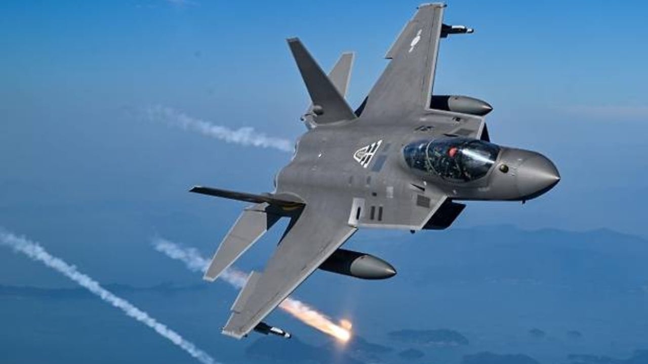Yerli imkanlarla üretilen savaş uçağı başarılı oldu! F-35'ten katbekat daha ucuz