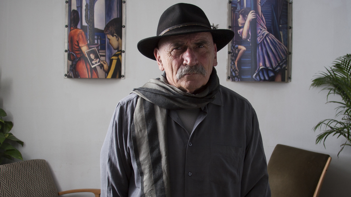 Ünlülerin buluşma noktasıydı: Tuncel Kurtiz'in evi satışa çıktı