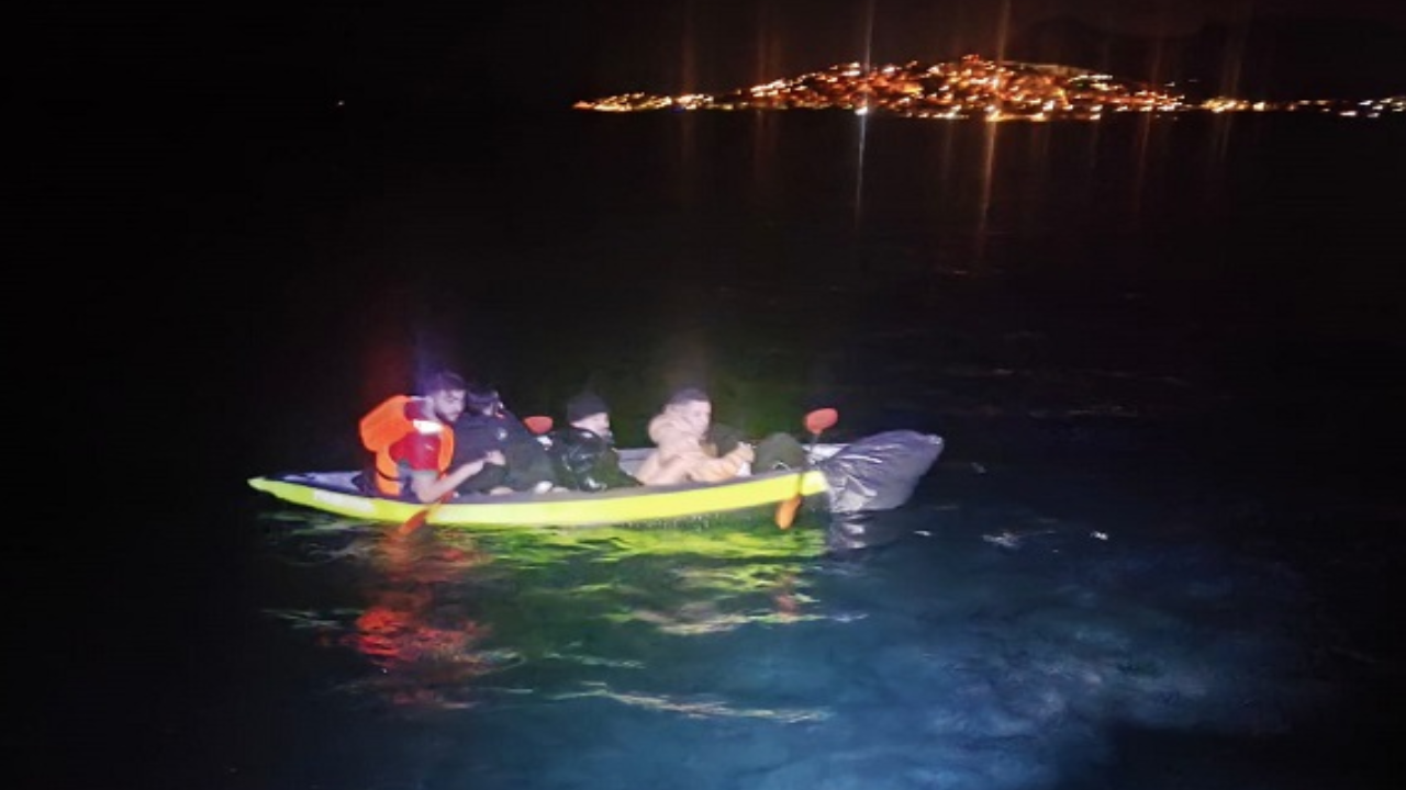 Kano ile umuda yolculuk sahil güvenliğe takıldı