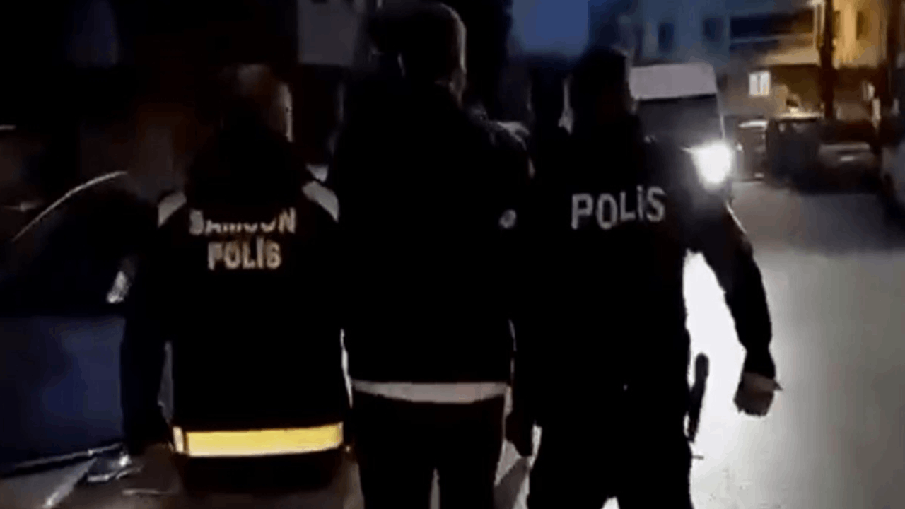 'Sazan sarmalı' yöntemiyle 570 bin liralık dolandırıcılığa 7 gözaltı