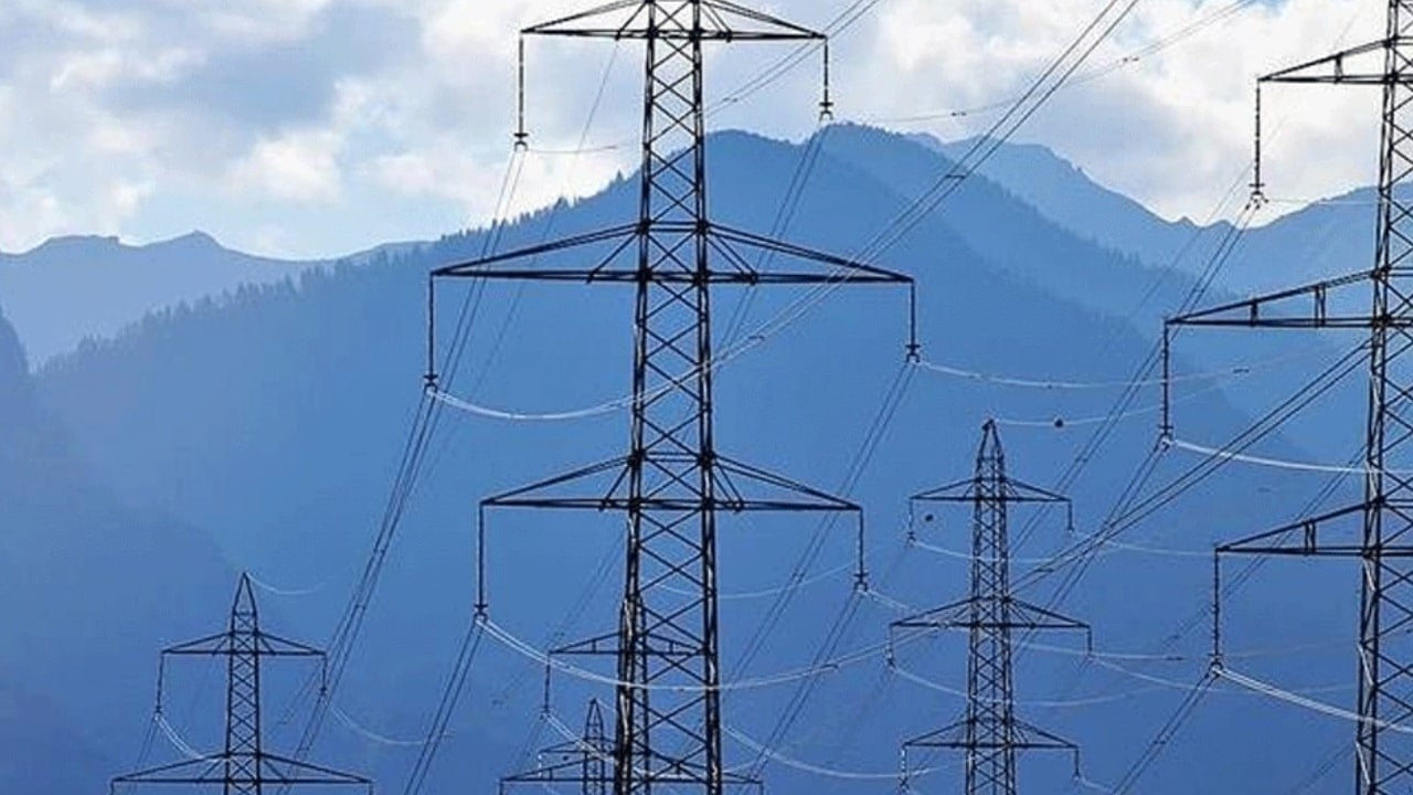 İki ülke arasında elektrik sevkiyatı tamamen durduruldu!