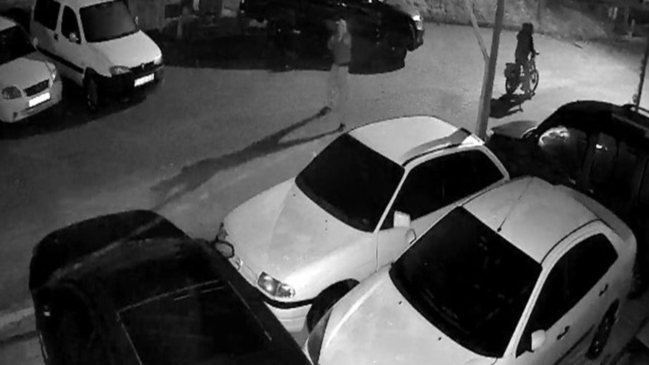 İş yerine silahlı saldırı kamerada