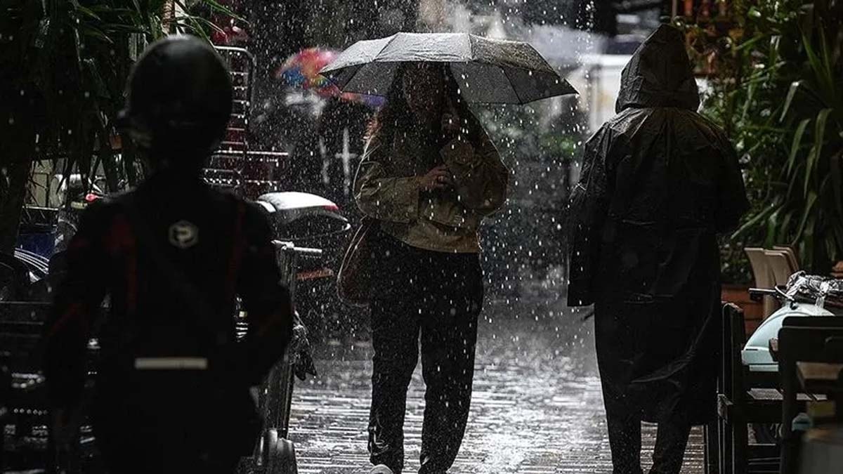 İstanbul’da sağanak yağış tehlikesi devam ediyor: Daha fenası gelecek 