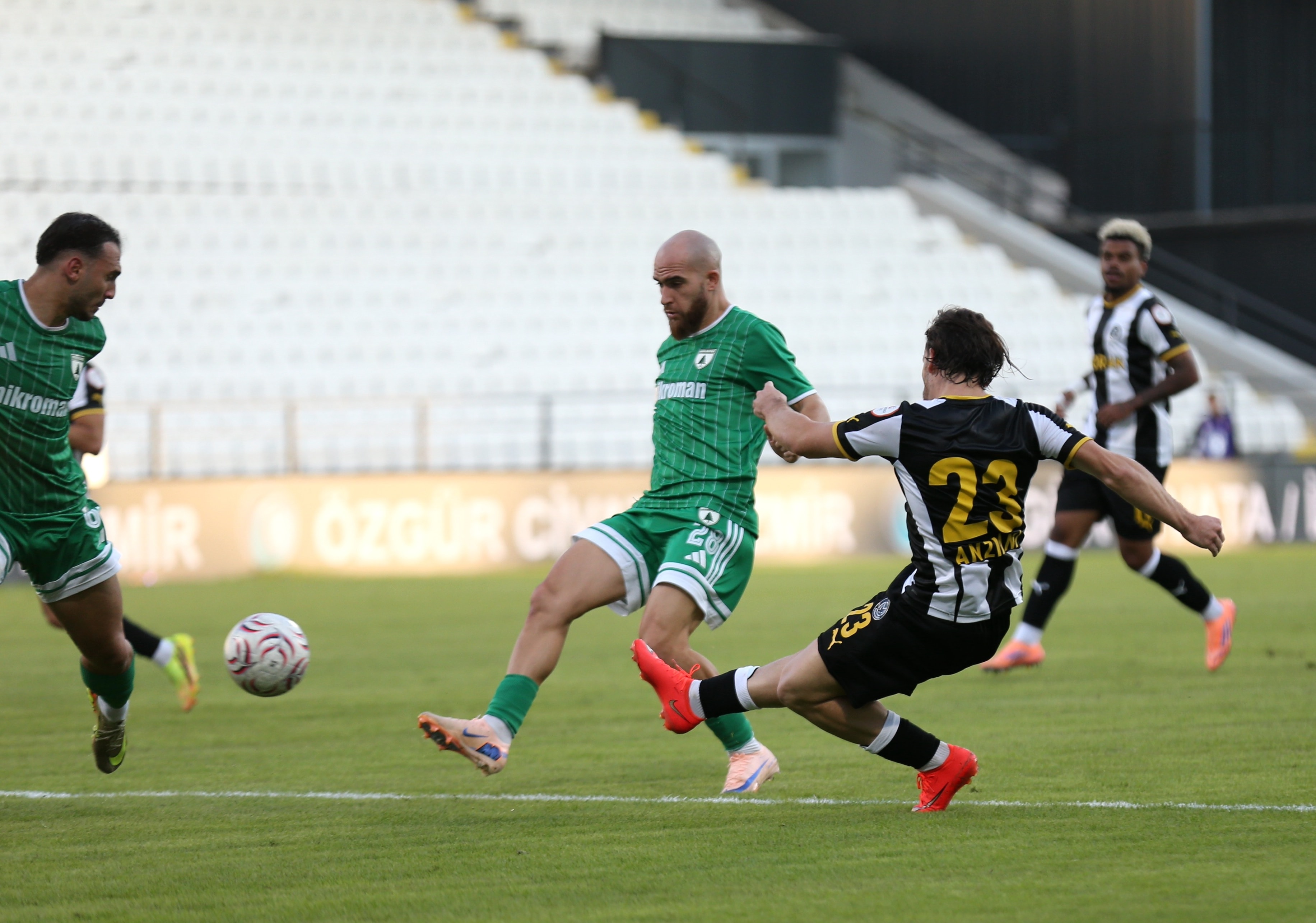 1. Lig'de gol yağmuru! 7 gollü çılgın maç