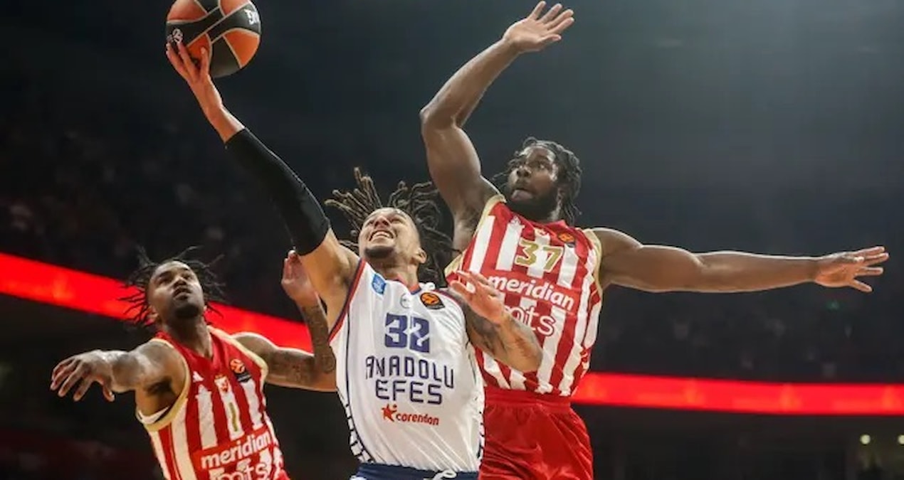 Anadolu Efes, deplasmanda Kızılyıldız'a kaybetti