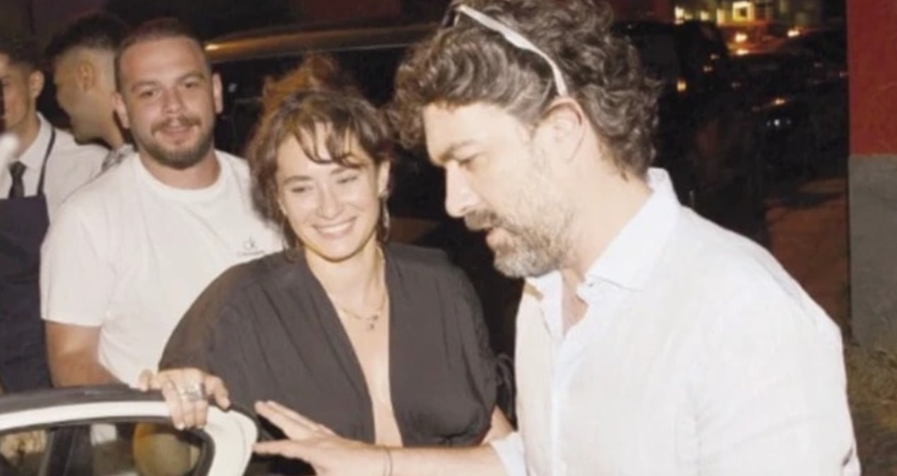 Hande Doğandemir evlilik hazırlıkları kapsamında çeyizini hazırladığını açıkladı