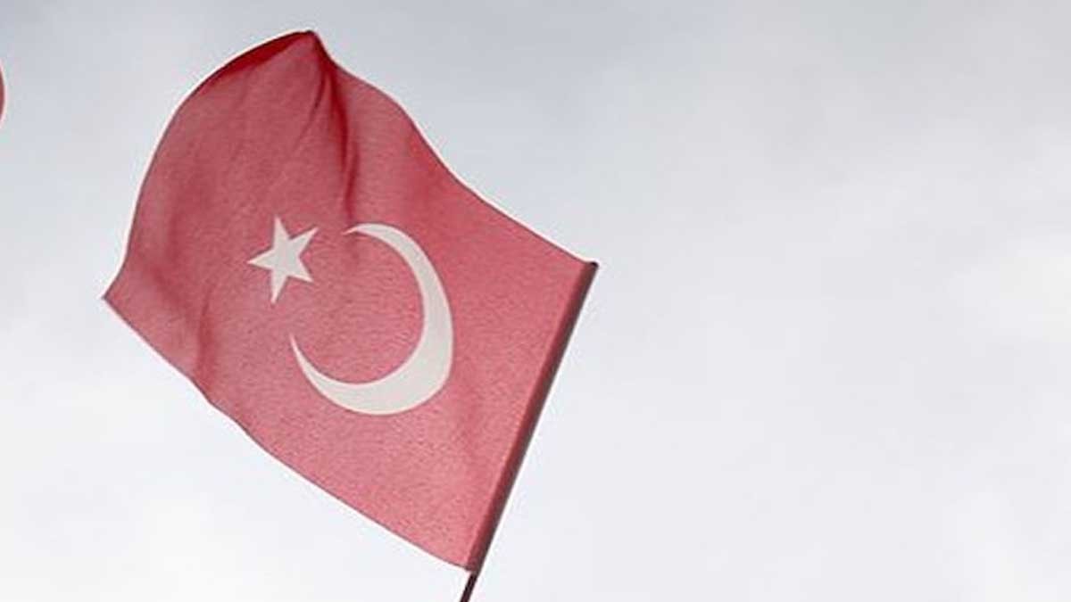 29 Ekim Cumhuriyet Bayramı resmi tatil mi, 28 Ekim yarım gün mü?