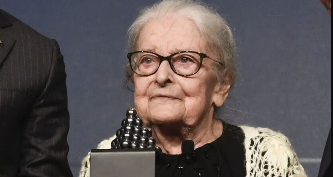 Türkiye Prof. Dr. İoanna Kuçuradi'ye doğum gününde veda ediyor