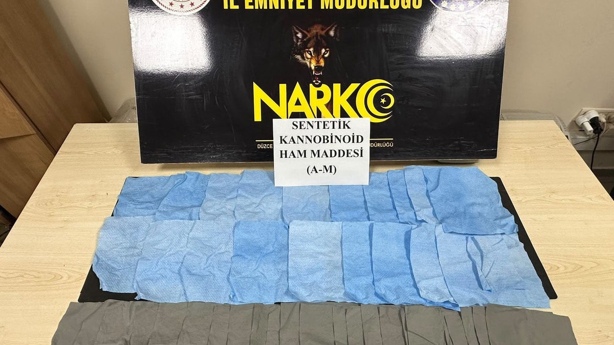 2 yolcu otobüsünde ele geçirildi: Değeri 22 milyon TL