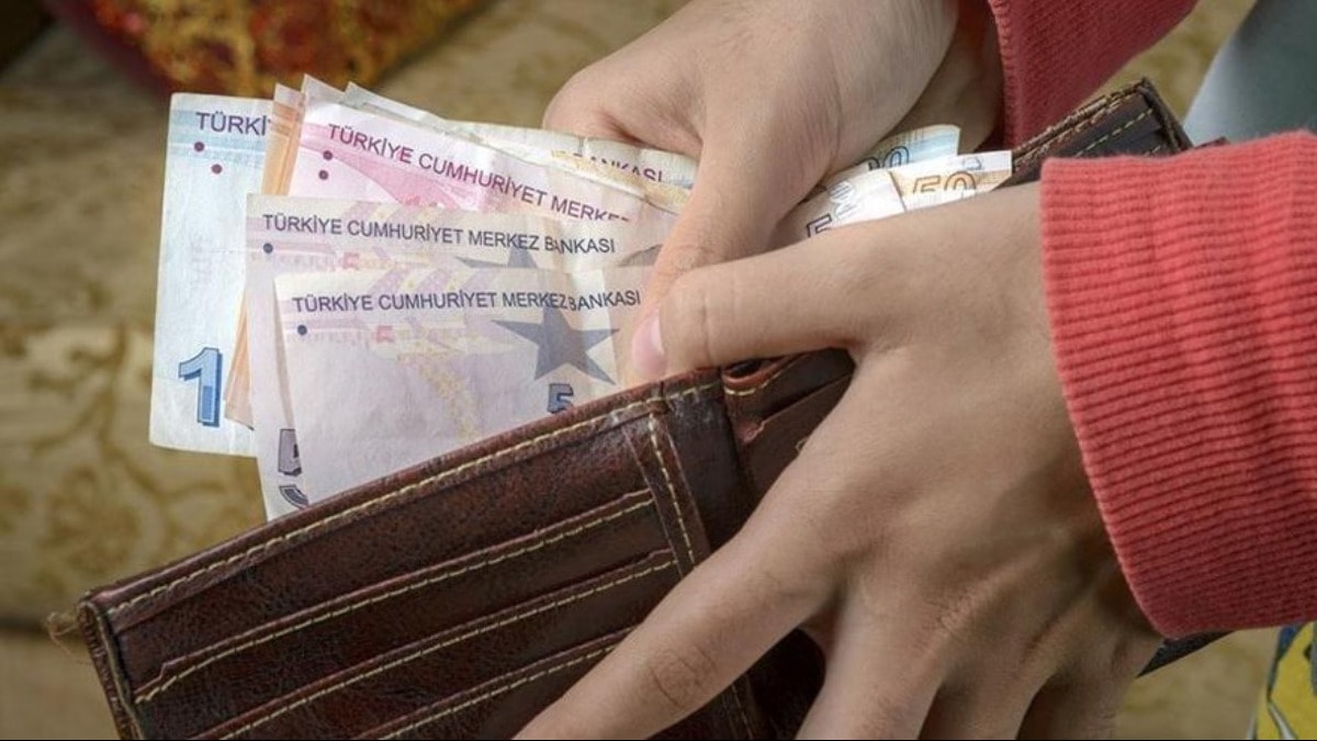 Ekim ayında açlık sınırı 38 bin lirayı aştı