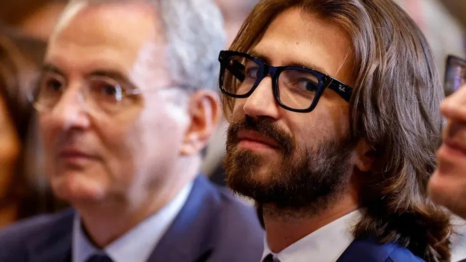 40 milyar euroluk mirasta kavga: Ray-Ban mirasçısı CEO'yu hedef aldı