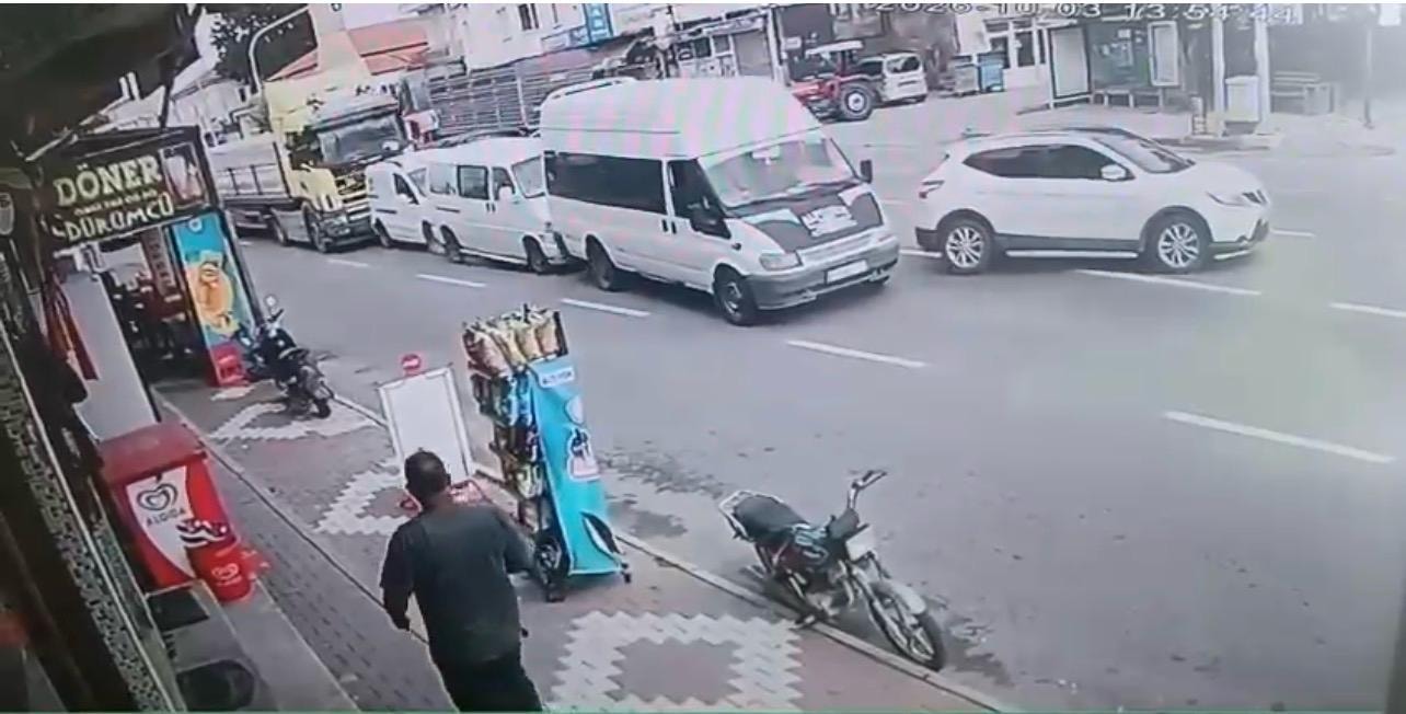 Nevşehir’de zincirleme kaza kamerada