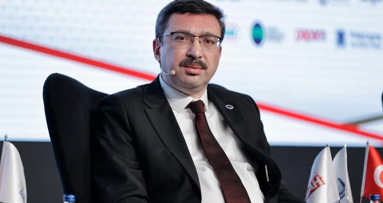 SPK eski başkanı şüpheli sıfatıyla ifade verdi