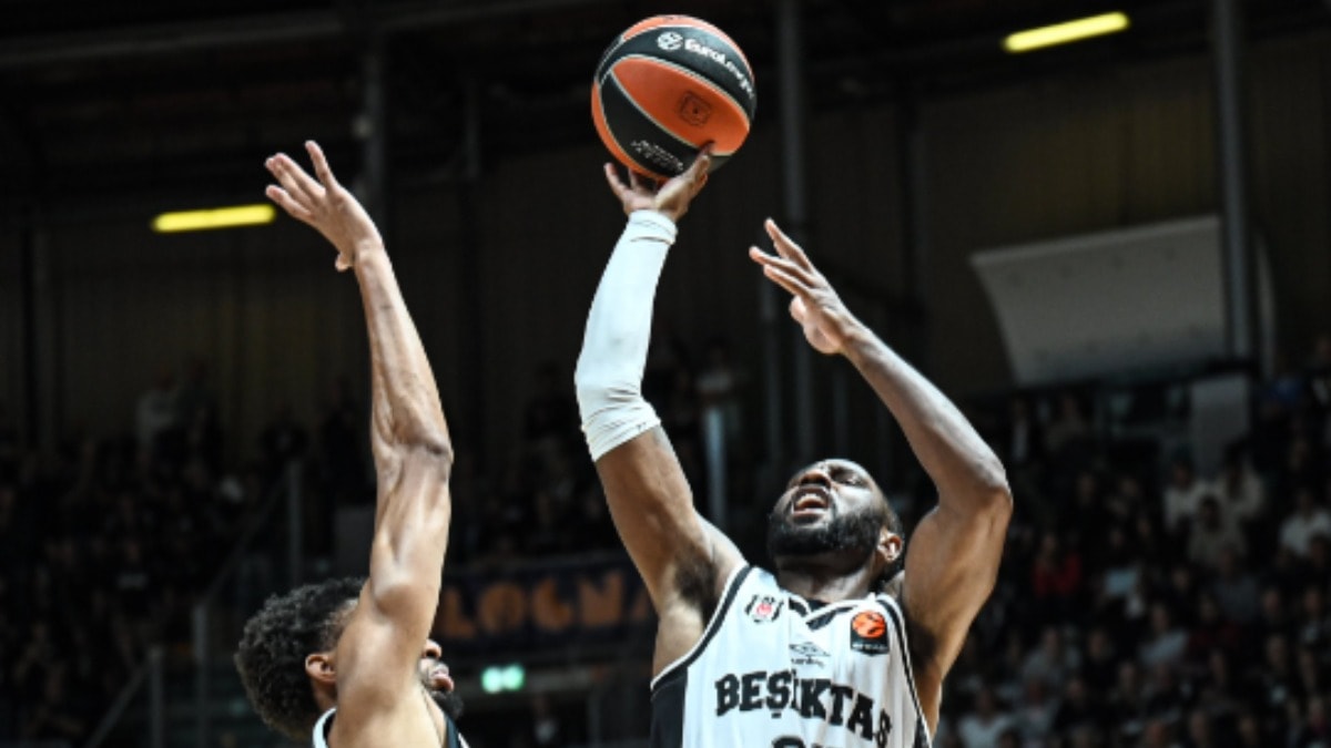 Beşiktaş deplasmanda Virtus Bologna'yı devirdi