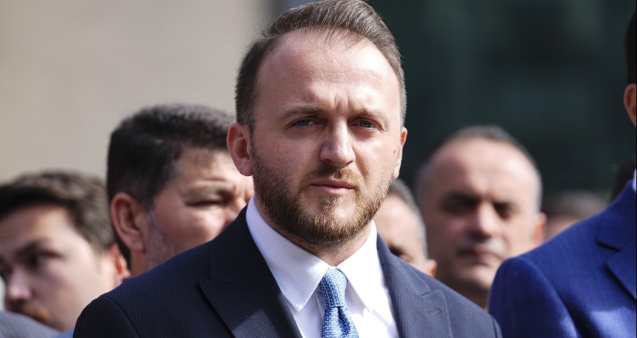 Yeni başkanvekili Üsküdar'ı almadan önce Kız Kulesi'ni almış