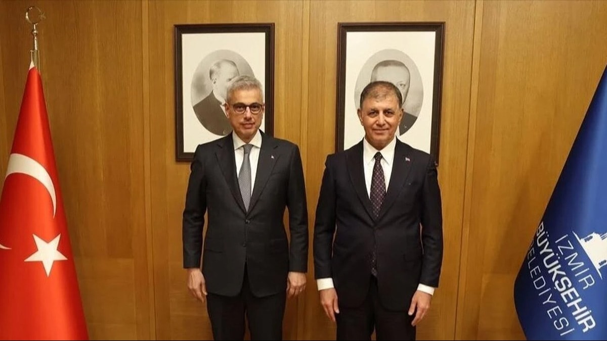 Erdoğan portresini astı mecliste boykot edildi