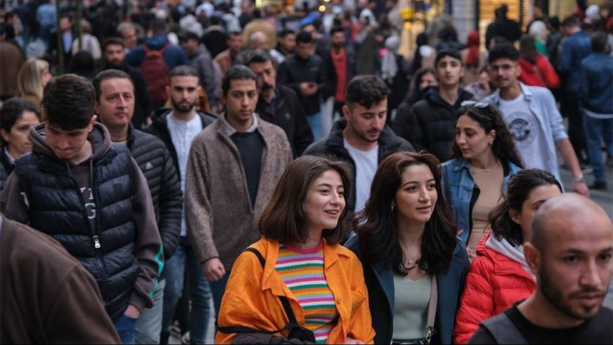 Türk gençleri Avrupa’nın en yoksulu