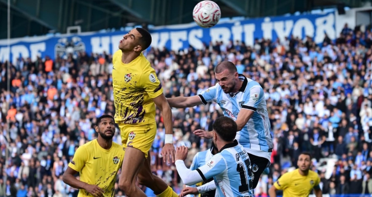 Erzurumspor FK 3 puanı 2 golle aldı