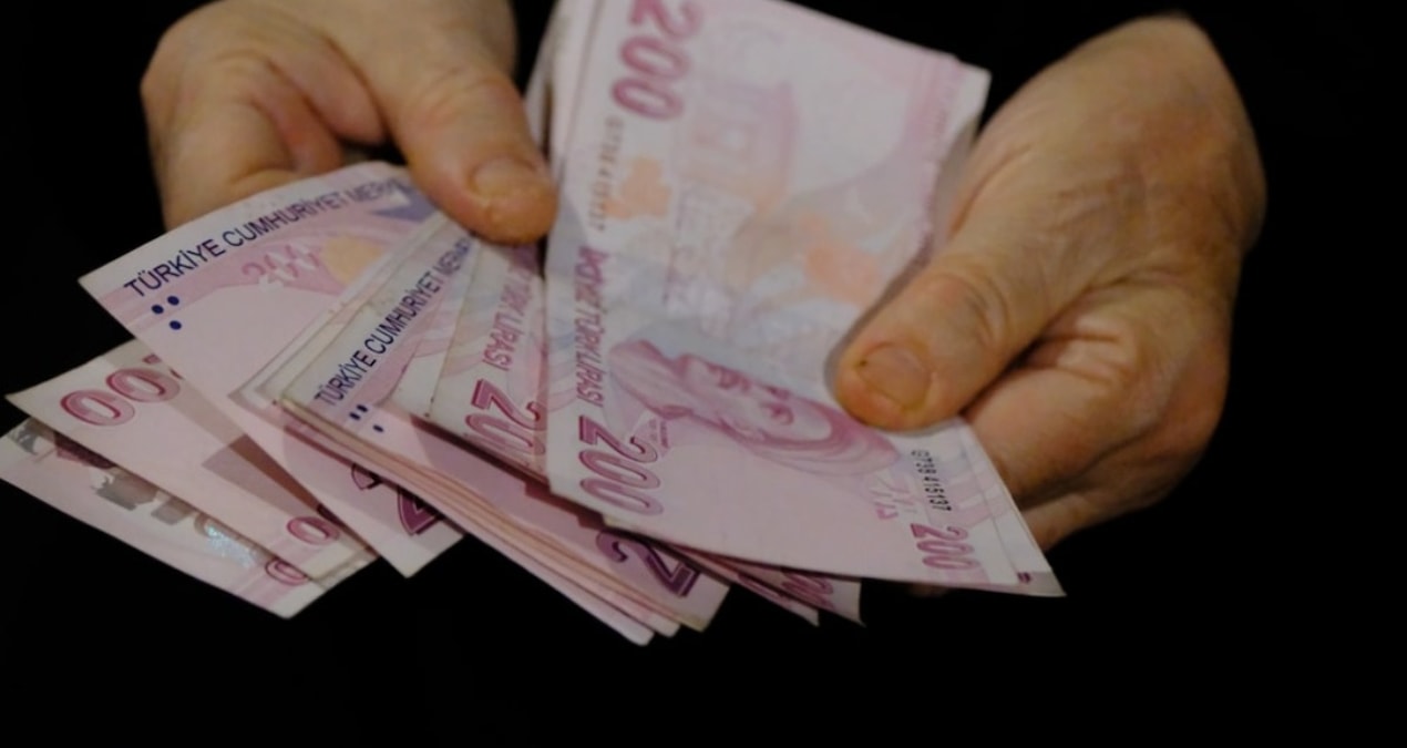 2027’de emekliye enflasyonun üzerinde zam sinyali: Seçim ekonomisinin ilk adımı mı?