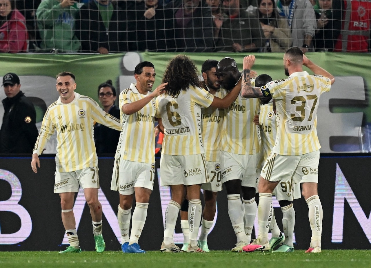 Fenerbahçe’nin yıldızlarının İngiliz ekibine karşı sergiledikleri performans dikkat çekici! Aston Villa düşünsün