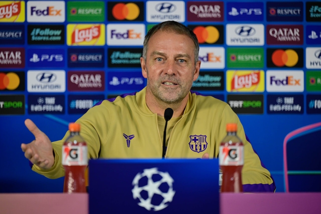Barcelona Teknik Direktörü Hansi Flick'i kızdıran soru! Yanıt vermedi
