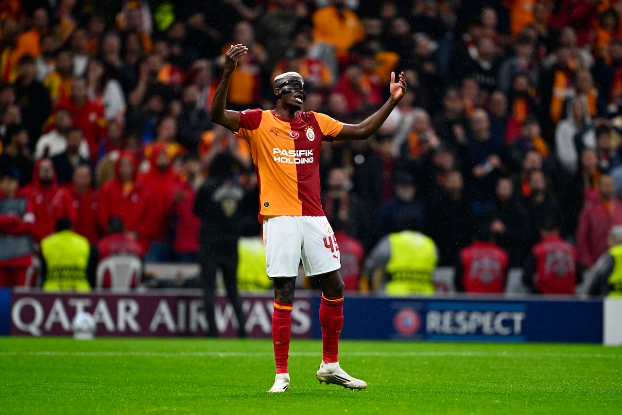 Fransa'daki protestolar Galatasaray'ı etkiler mi? Taraftarlar endişeli