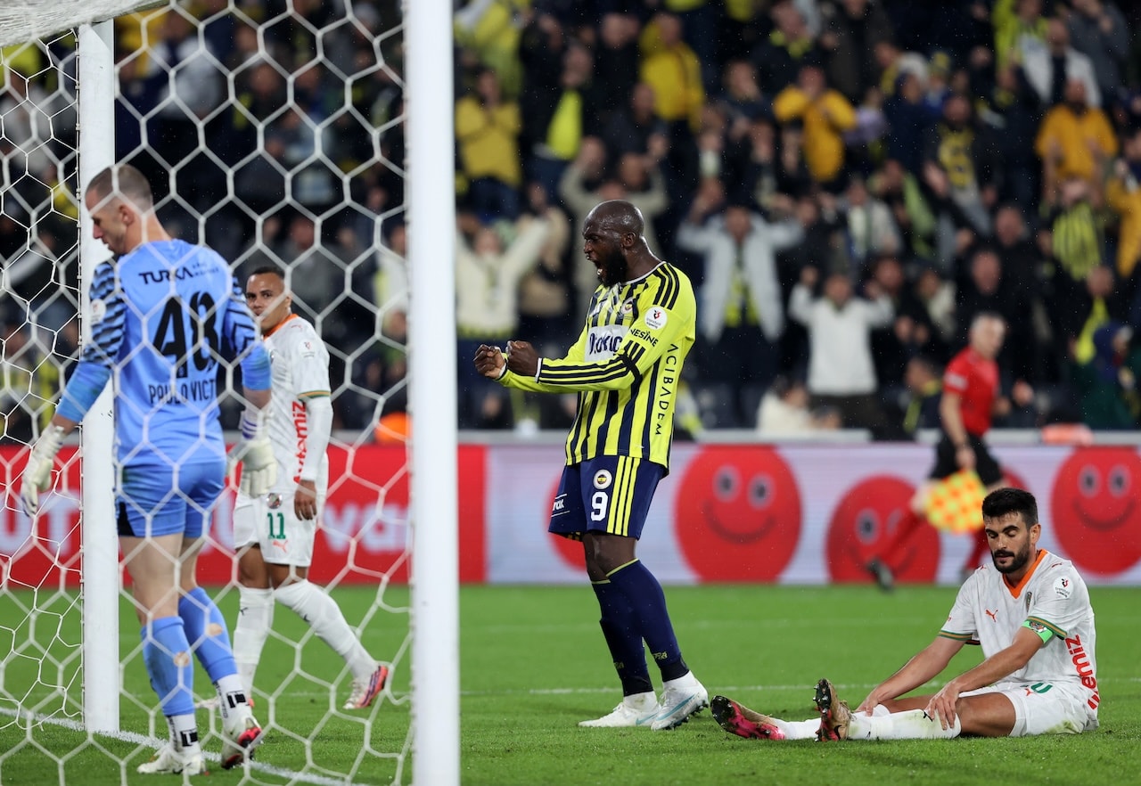 Fenerbahçe derbi öncesi hata yapmadı! 