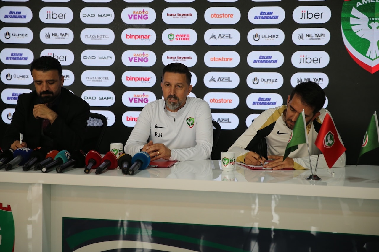 Amedspor teknik direktörü Besnik Hasi'den Galatasaray açıklaması