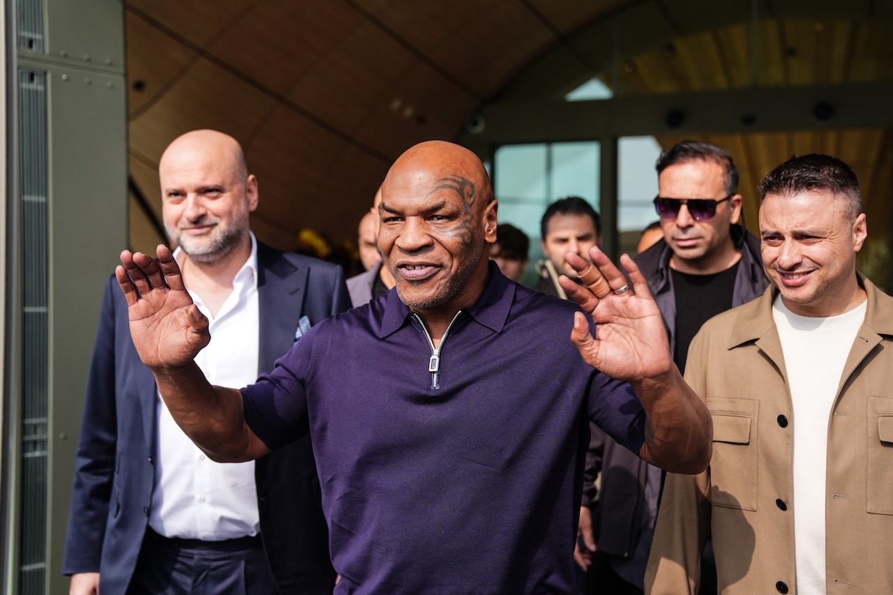 Boksun efsane ismi Mike Tyson İstanbul'a geldi