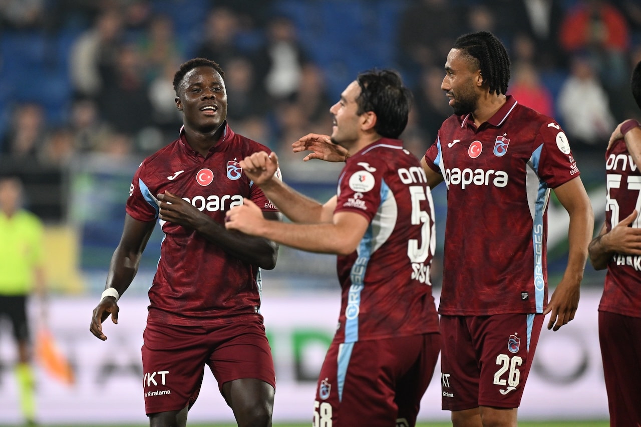 Karadeniz derbisinde kazanan Trabzonspor! 7 gollü çılgın maç
