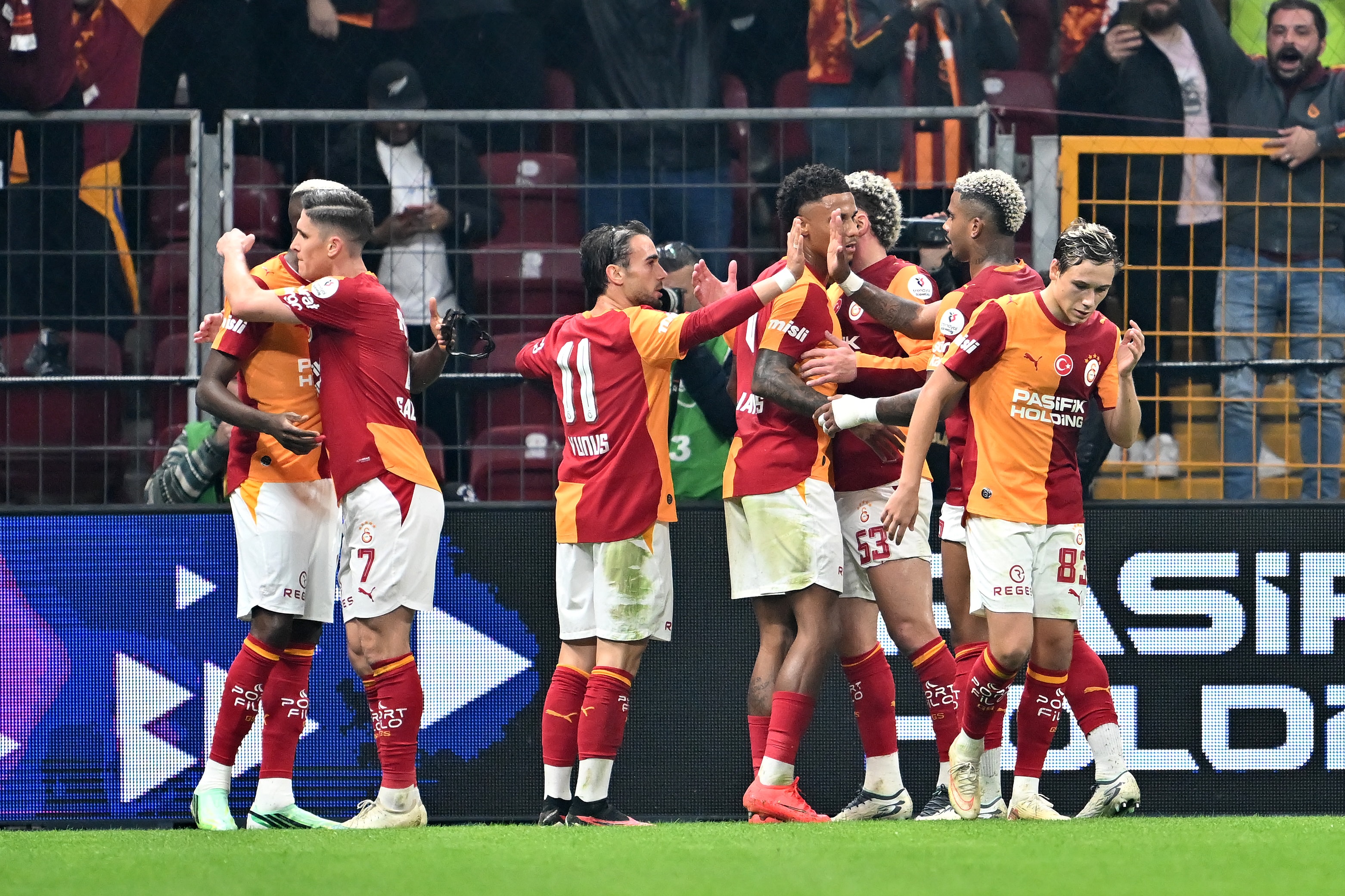 Dev derbide zafer Galatasaray'ın