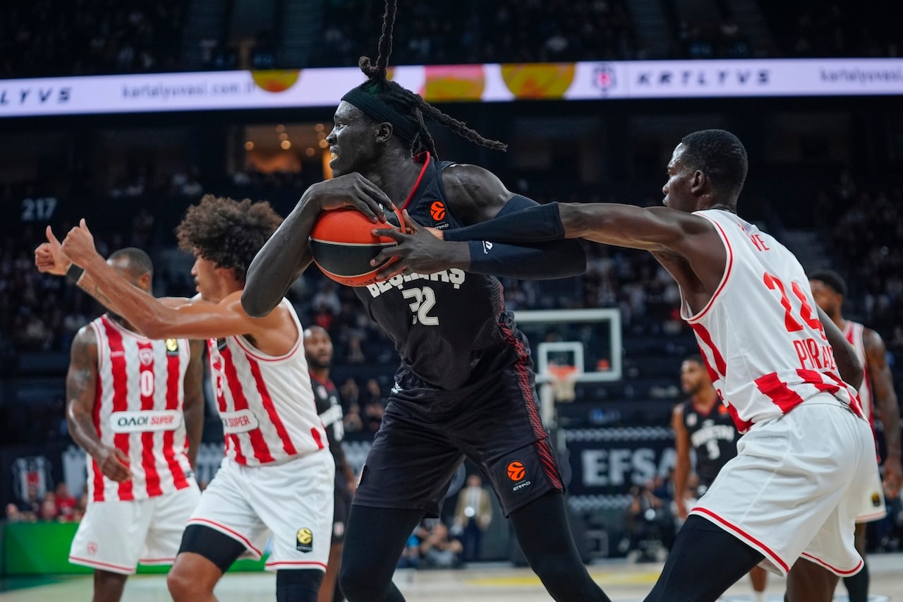 Beşiktaş evinde Olympiakos'a kaybetti