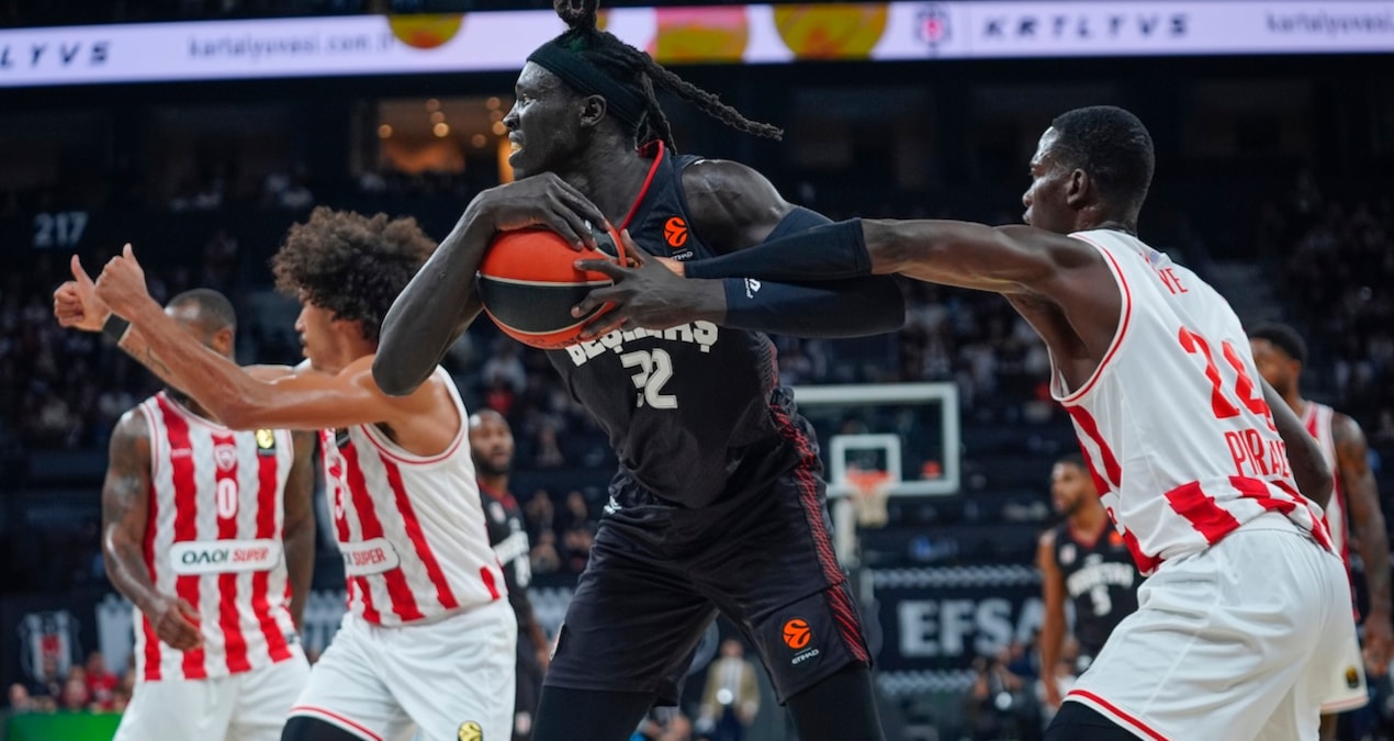 Beşiktaş evinde Olympiakos'a kaybetti