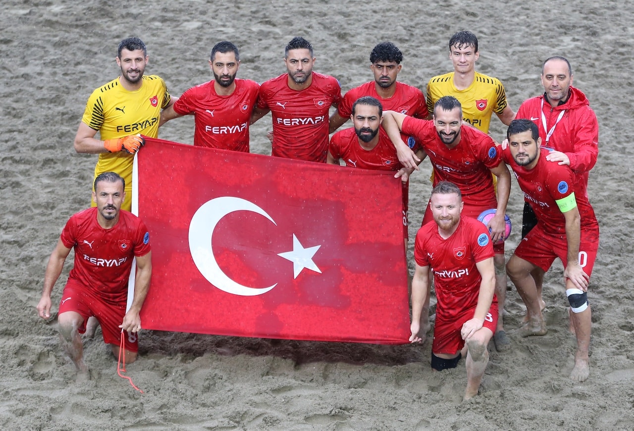 Alanya Belediyespor penaltılarla çeyrek finalde