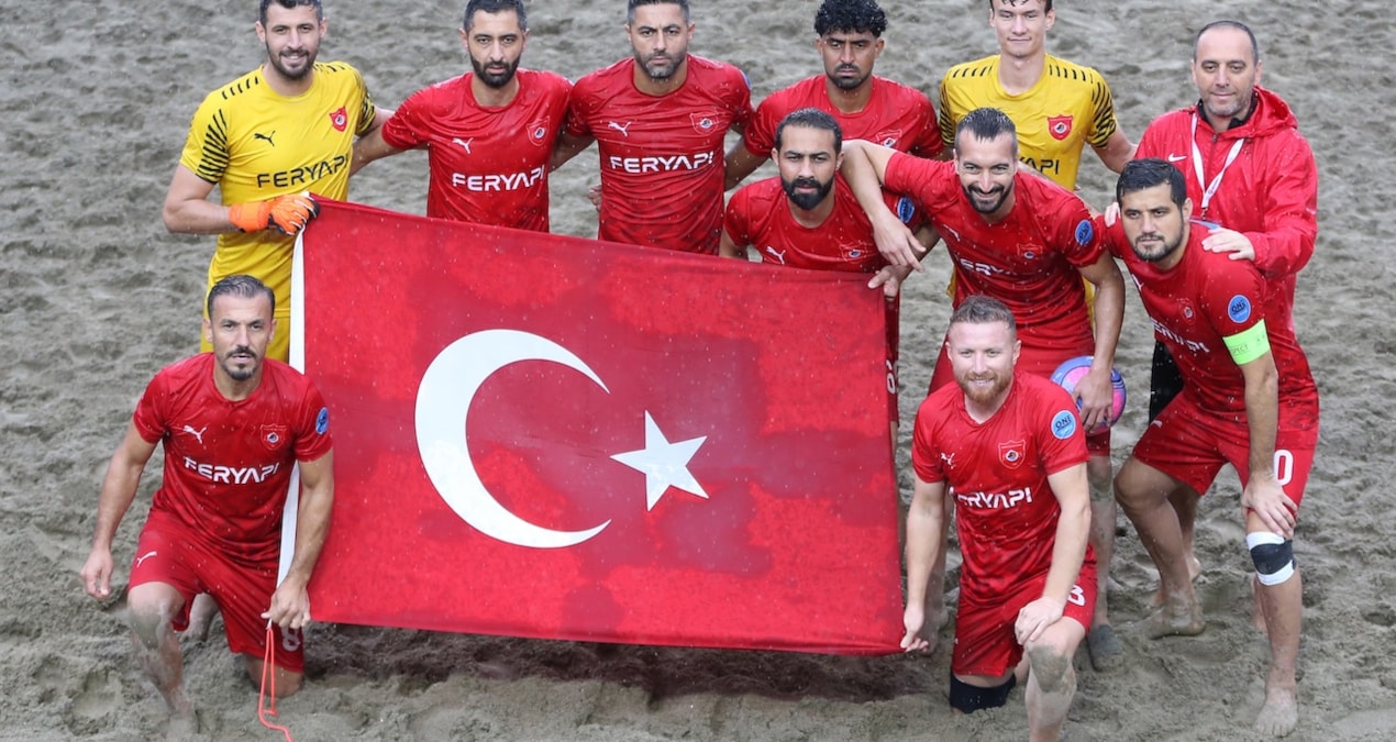 Alanya Belediyespor penaltılarla çeyrek finalde