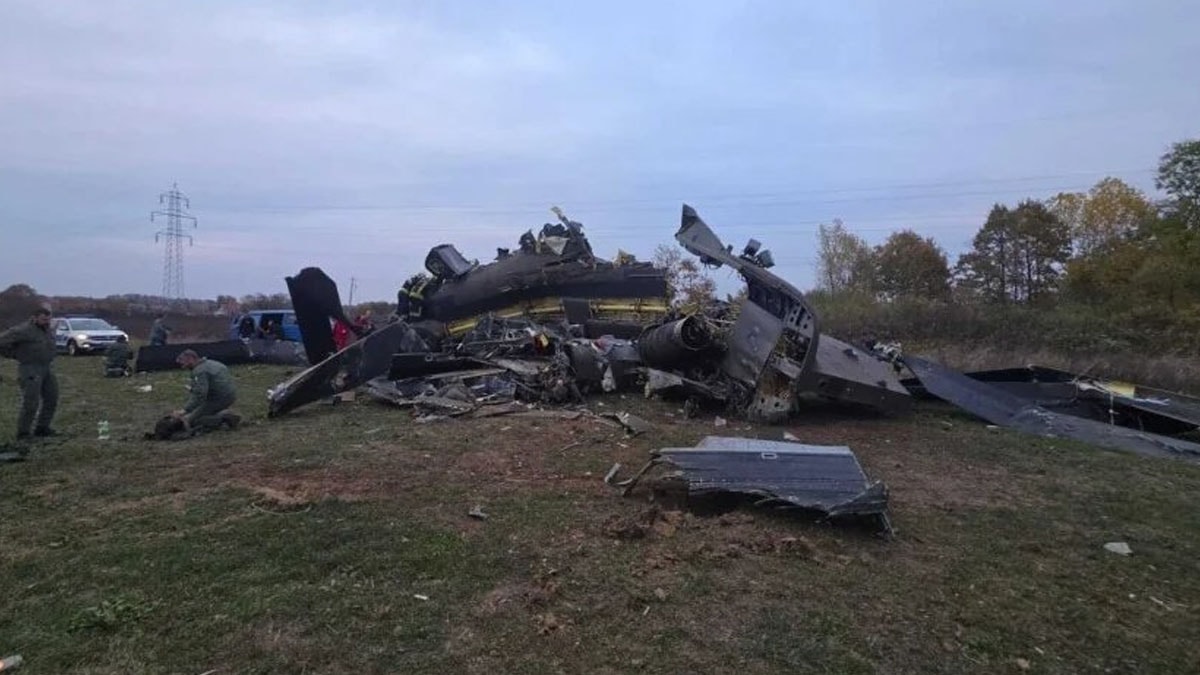 AB barış gücüne ait askeri helikopter düştü! 4 ölü, 11 yaralı