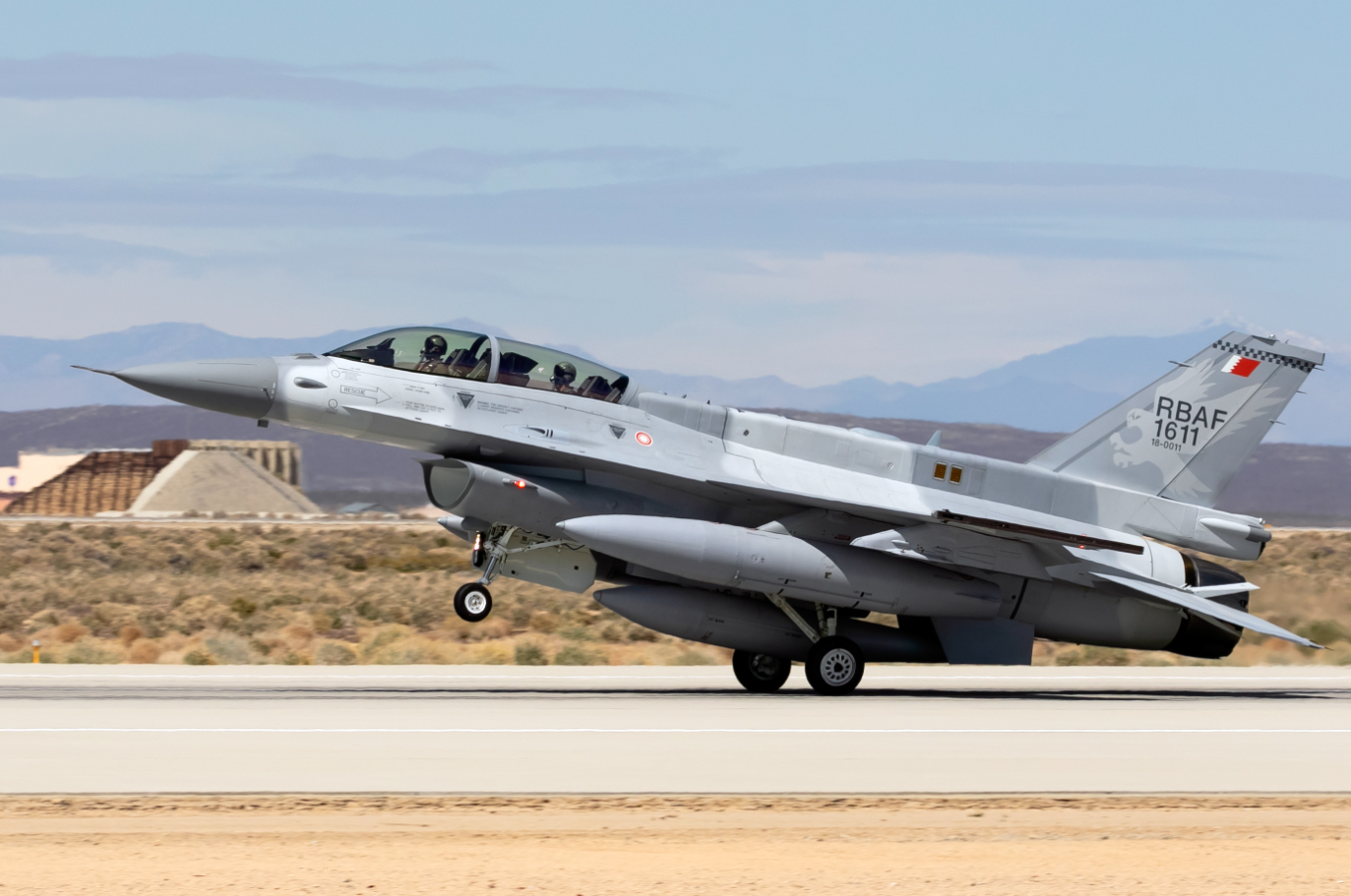 Komşusuna inat olsun diye 66 adet F-16 uçağı satın aldılar