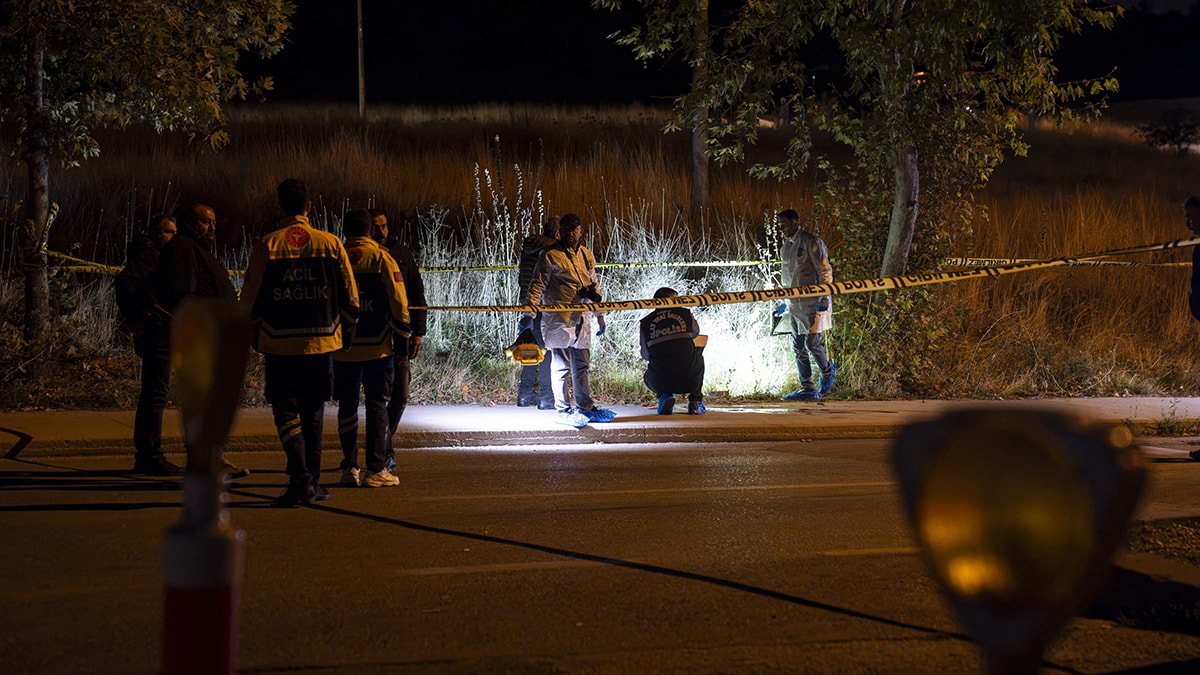 Ankara'da uygulama noktasında polise ateş açıldı: 1 şehit