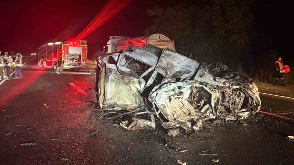 Ankara'da yanan elektrikli otomobilde bir kişi öldü