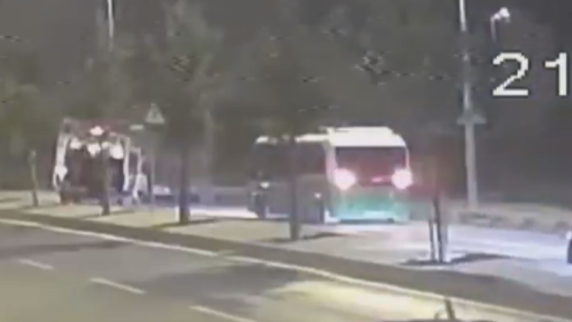 Arnavutköy'de 9 yaralının olduğu minibüs kazasının görüntüleri ortaya çıktı