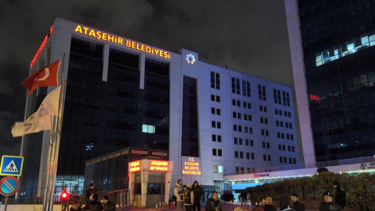 İstanbul'da bir belediye daha AKP'ye mi geçiyor? Dengeler değişti, gözler seçime çevrildi