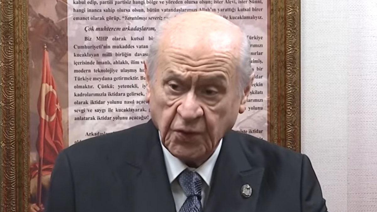 Bahçeli'den yeni statü çıkışı: "Öcalan'ın hakkıdır!"