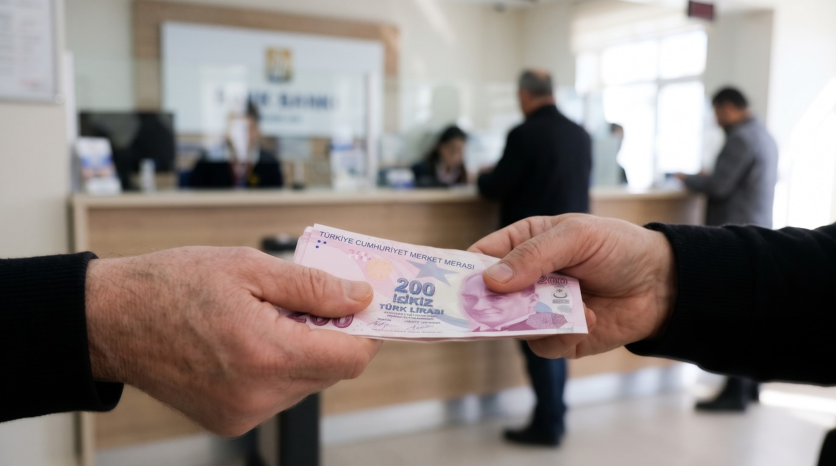 Bankaların çektiği o parayı iade etmesine karar verildi