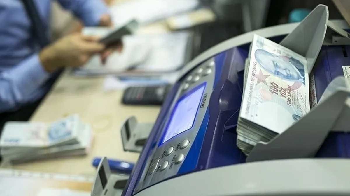 28 Ekim bankalar açık mı, yarım gün mü? Bugün saat kaçta kapanıyor?