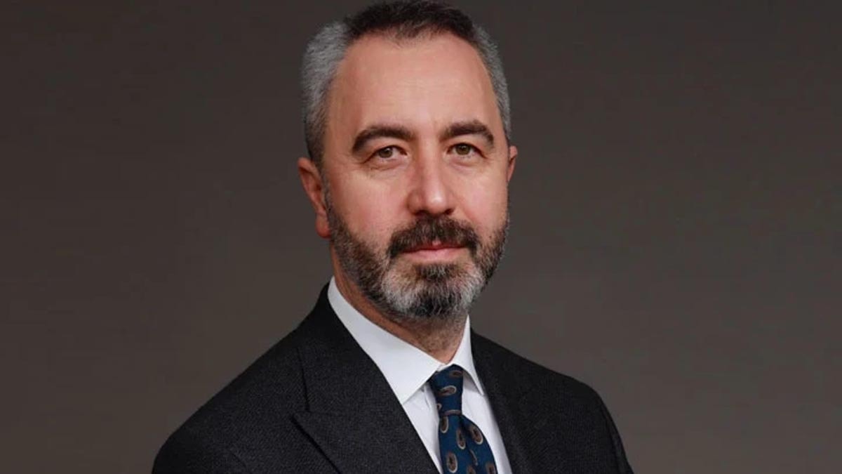 Hazine ve Maliye Bakan Yardımcısı Bekir Bayrakdar kimdir?