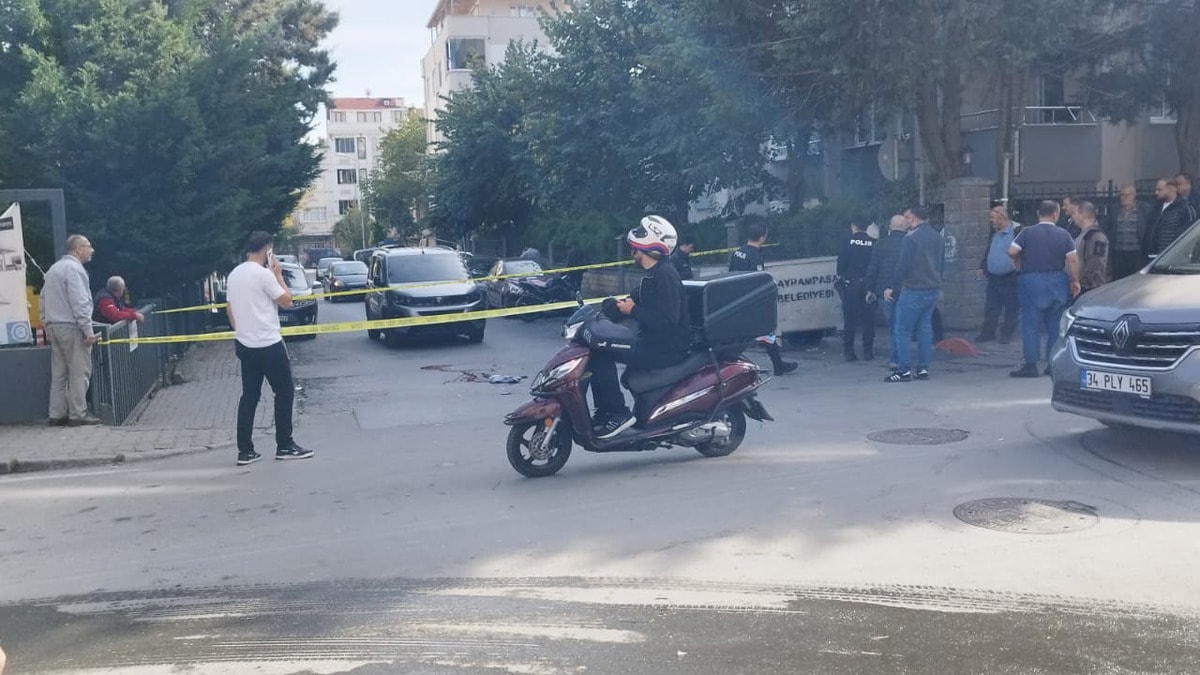 Bayrampaşa'da eşine ürün satmaya çalışan kasabı bıçakla öldürdü